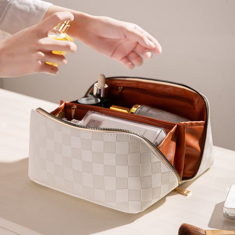 Best Online Shop in Australia - Checkered Large Makeup Bag - Emete store
