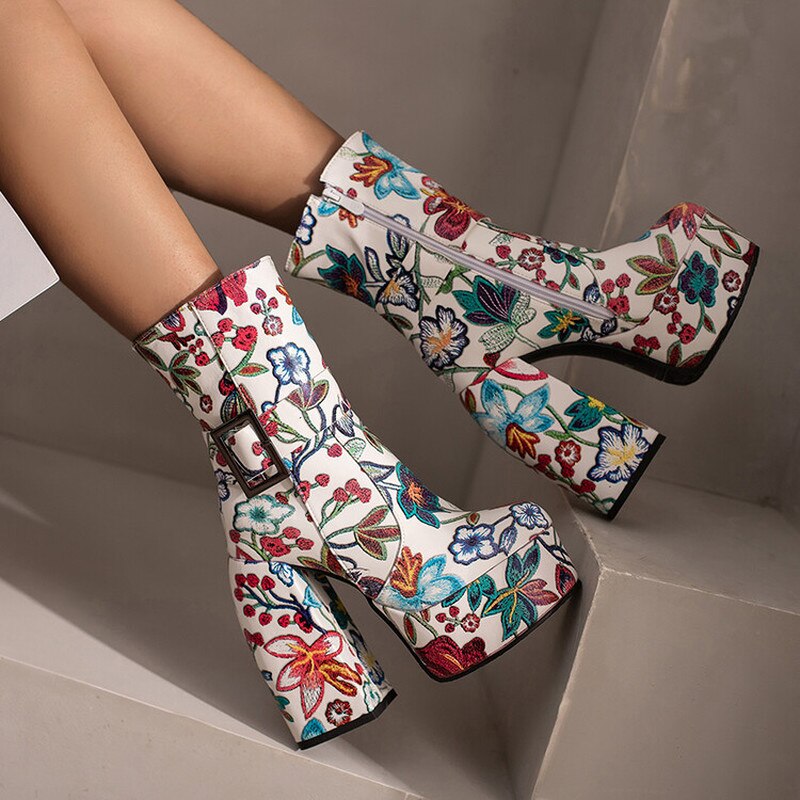 Embroidered Thick-Heeled Winter Ankle Boots - Emete Store