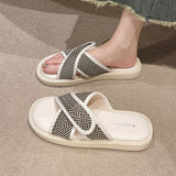 Shit feeling slippers for women in summer, slip resistant sandals for outdoor wear, cool new sandals for summer