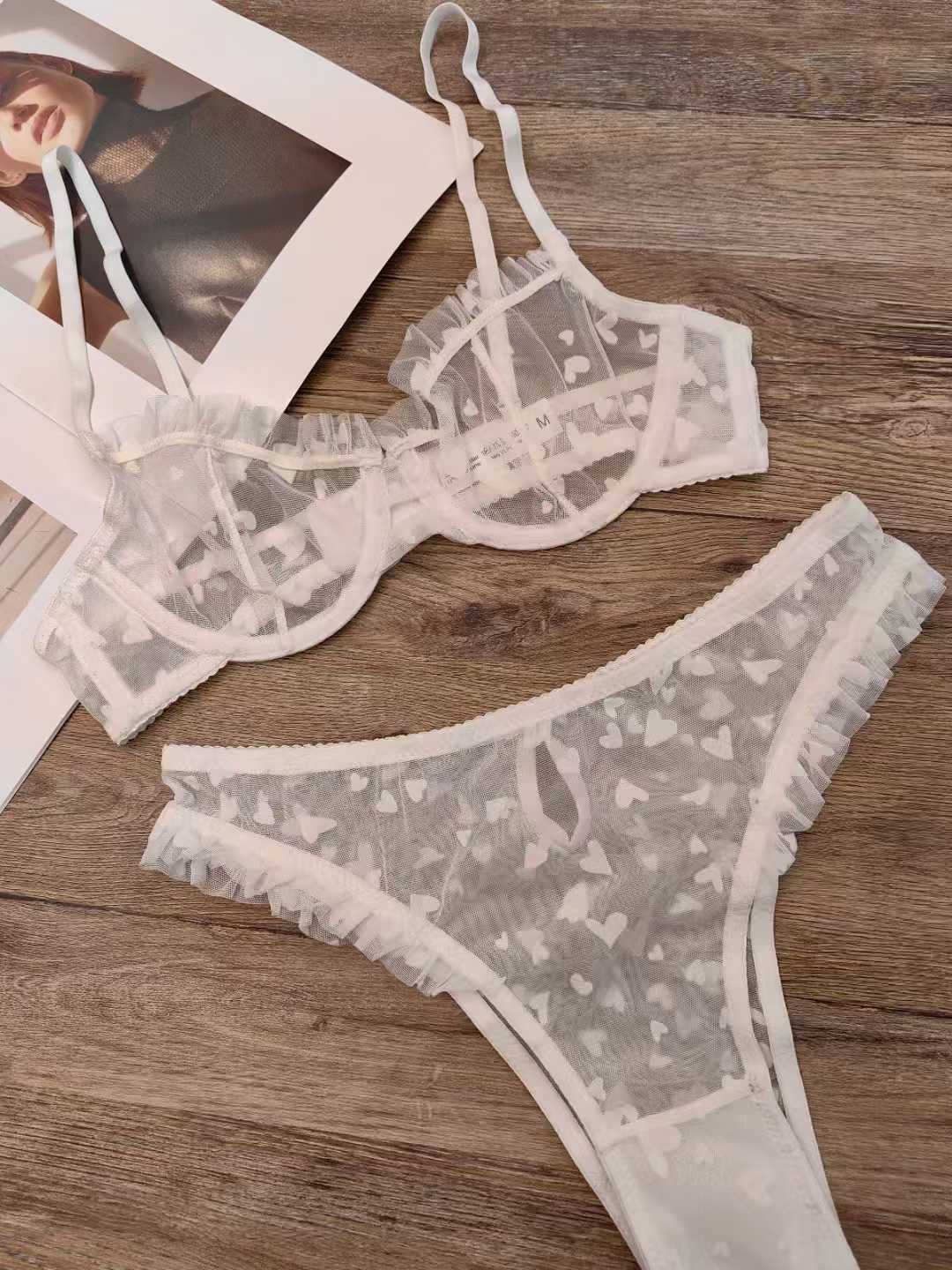 Best Online Shop in Australia - Ultra-thin Lace Heart Bra Set - Emete store