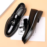 Leather shoes for men, autumn business formal, plus size casual, soft soled, black men's shoes