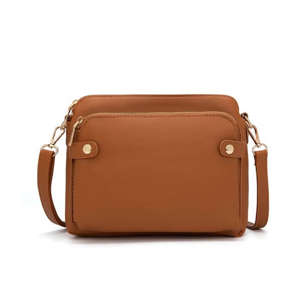 TriLeather Trend: Fashionable Three-Layer Messenger Bag
