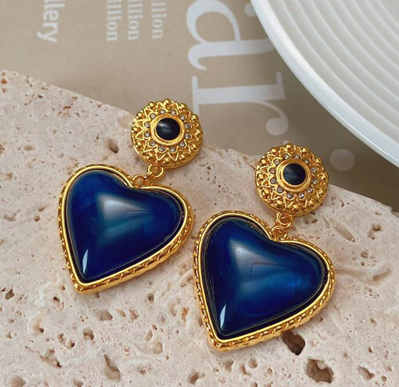 Medieval Blue Heart Earrings eprolo