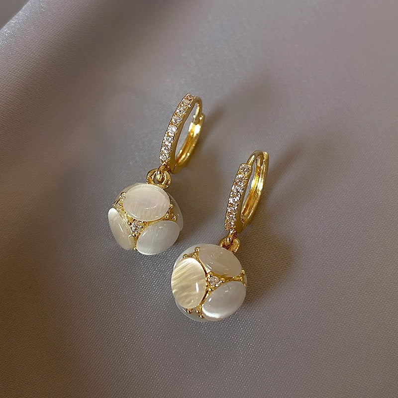 Light And Luxurious Opal Earrings - Emete Store