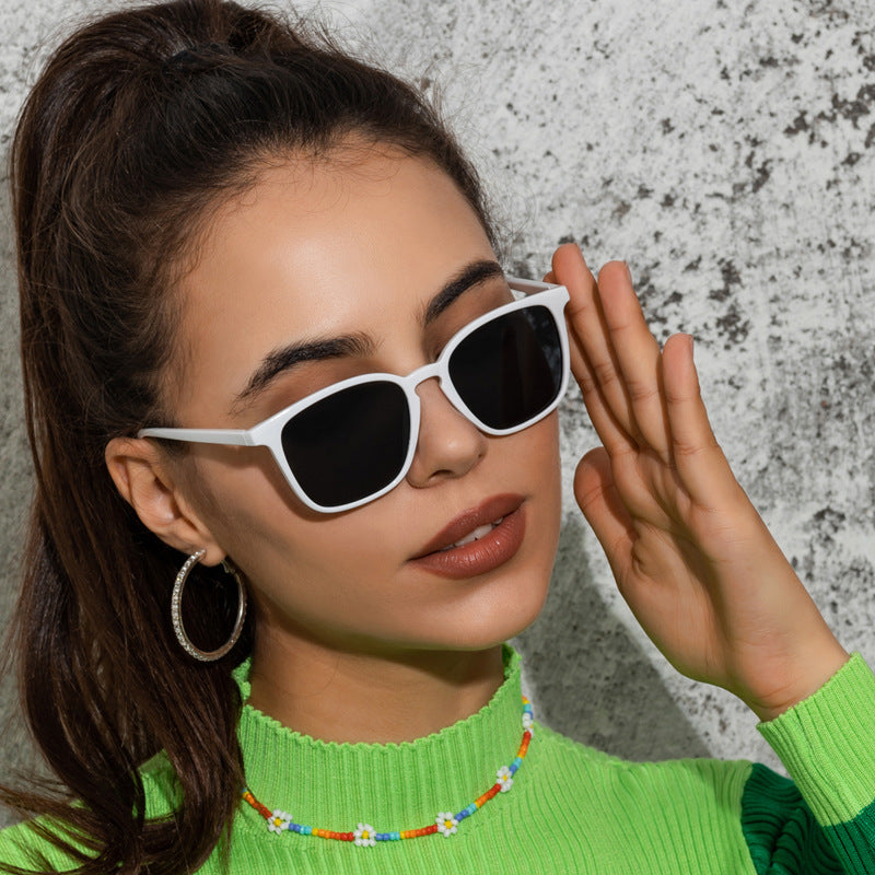 Simple Retro Square Sunglasses unisex - Emete Store