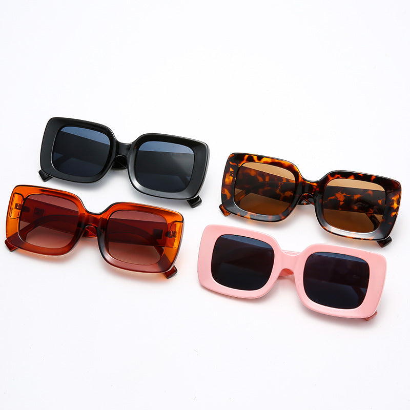 Retro Square Large Frame Sunglasses - Emete Store