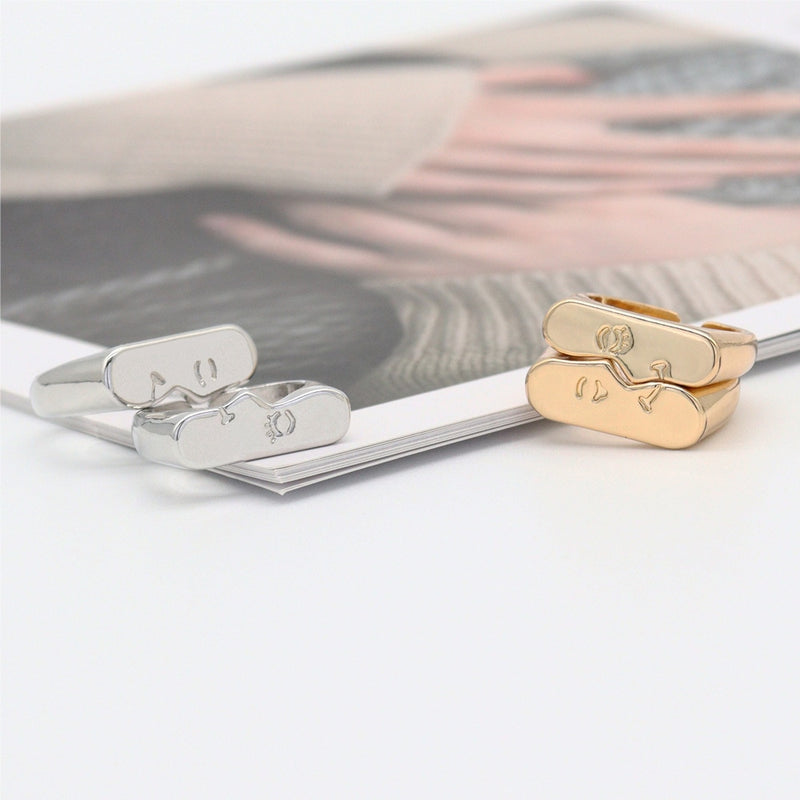 Unique Abstract Face Pair Ring Set - Emete Store