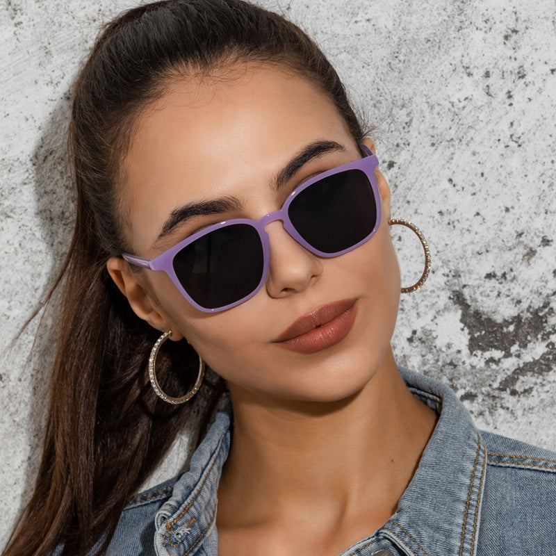 Simple Retro Square Sunglasses unisex - Emete Store